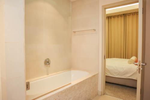 1 Bedroom Property for Sale in Gardens Western Cape